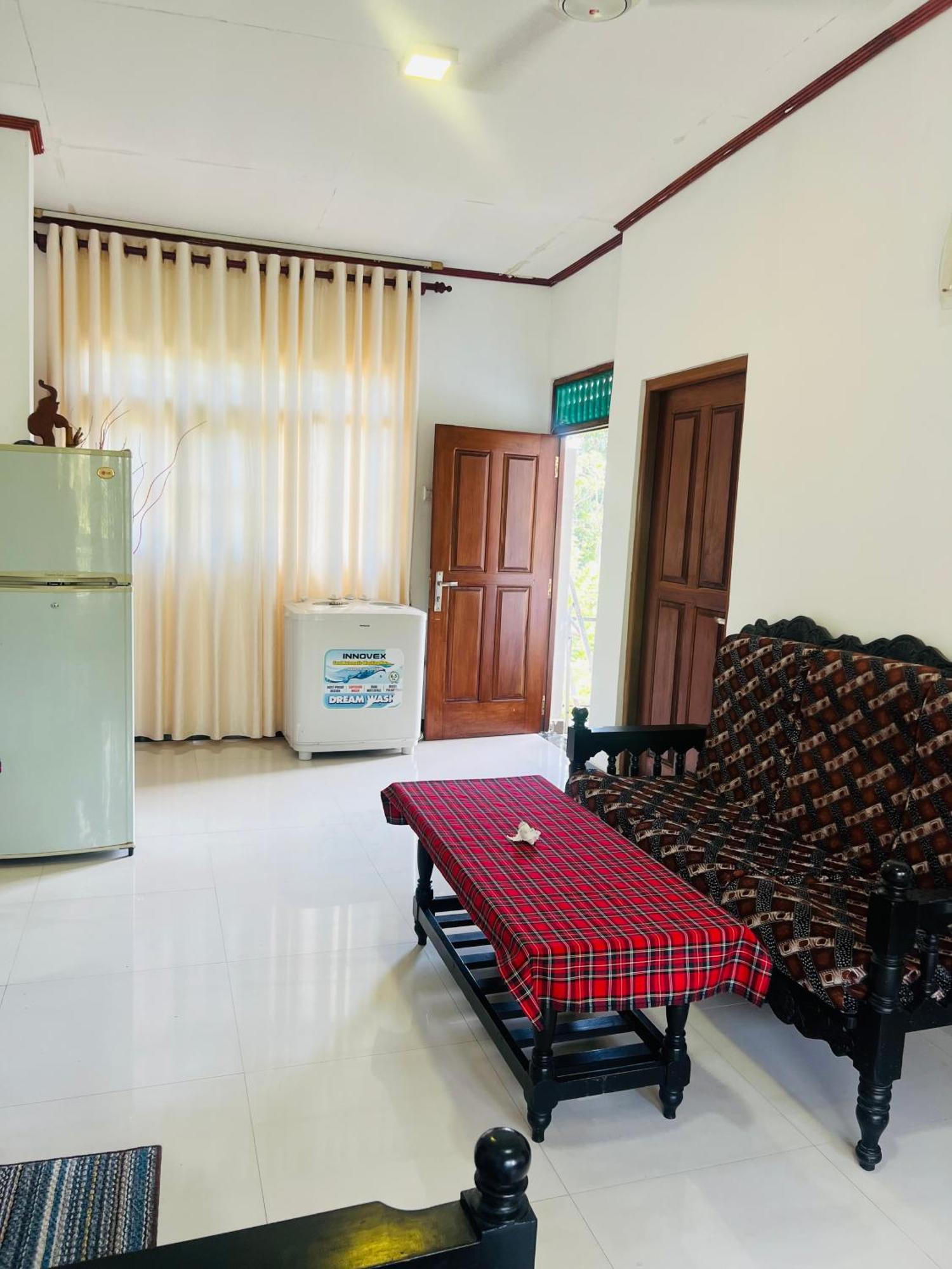 Zen Zone Hotel Weligama Ngoại thất bức ảnh